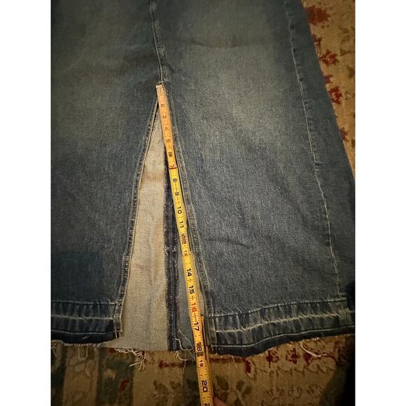 NWT Gap Women's Blue High Rise Indigo Frayed Hem Denim Maxi Skirt Size 14 - Picture 3 of 14